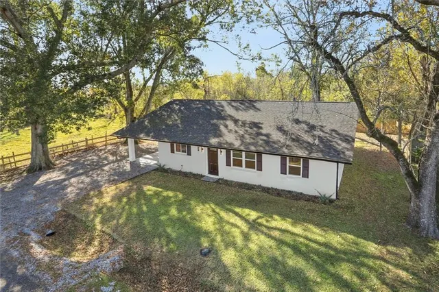 $314,500 | 214 Mitchell Lane, Des Allemands, LA 70030