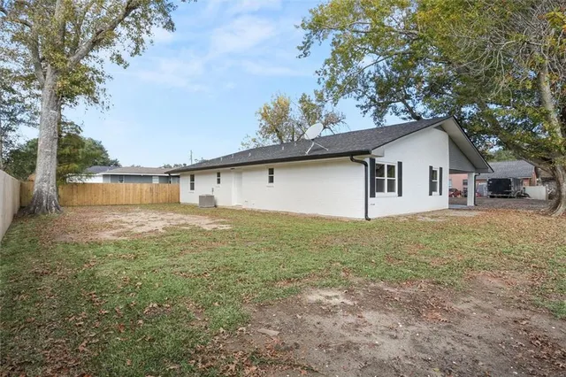 $314,500 | 214 Mitchell Lane, Des Allemands, LA 70030