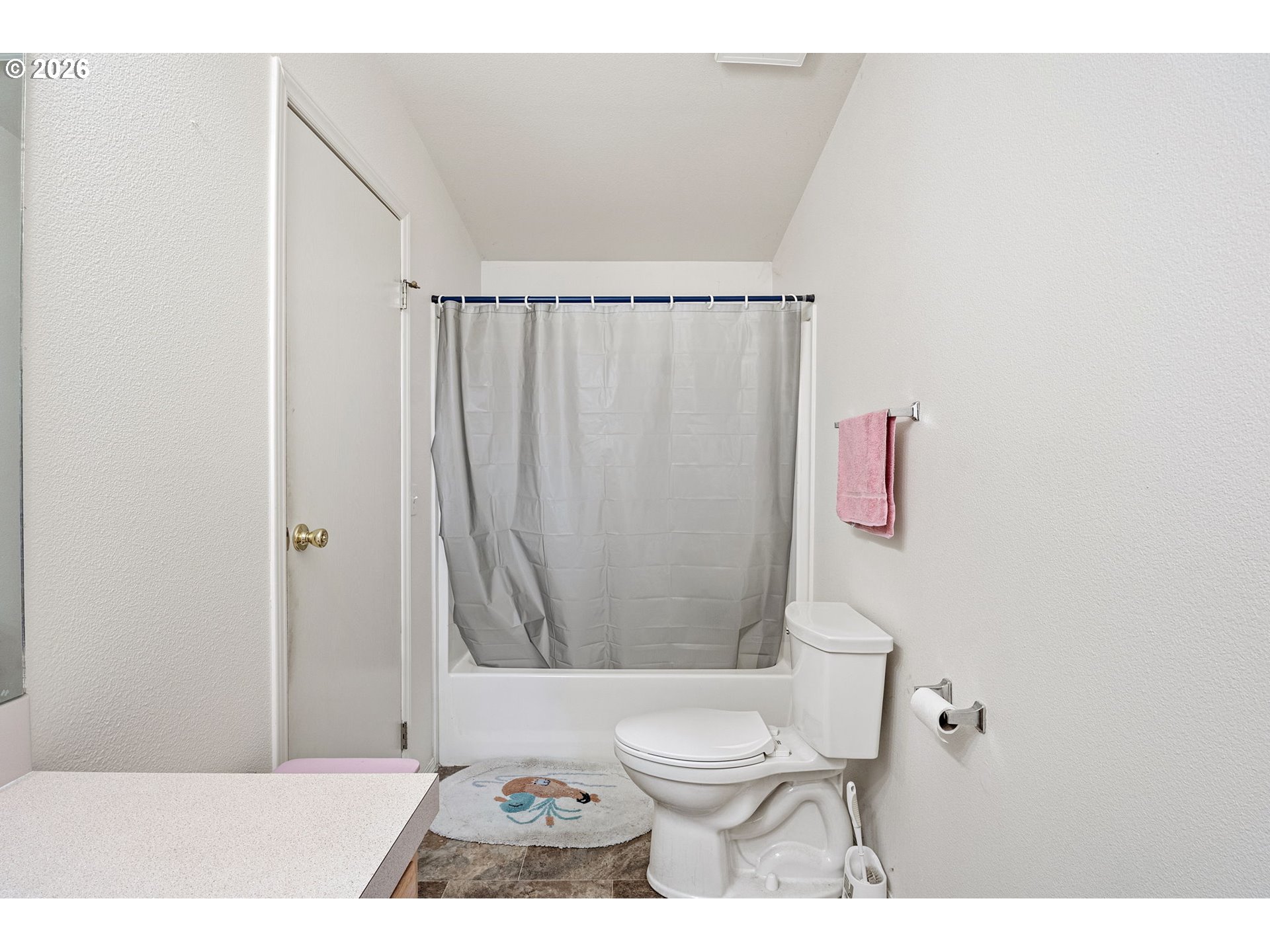 500 Elm Street Yoncalla, OR 97499 - Photo 41 of 48 a bathroom with a toilet a sink and shower