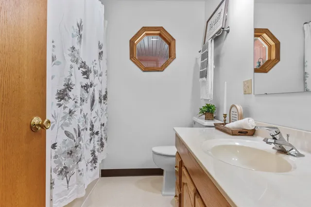 $549,900 | W6764 Porters Lake Road, Wautoma, WI 54982