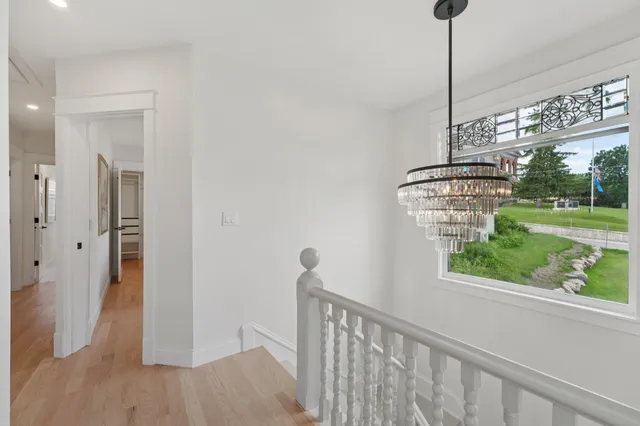 $1,100,000 | 109 Pine Street East, Stillwater, MN 55082