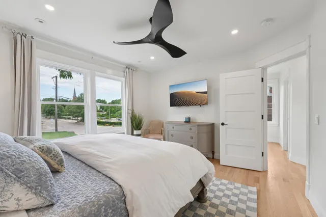 $1,100,000 | 109 Pine Street East, Stillwater, MN 55082