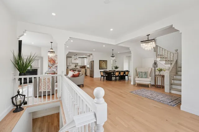 $1,100,000 | 109 Pine Street East, Stillwater, MN 55082