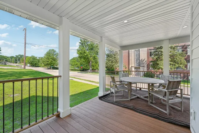 $1,100,000 | 109 Pine Street East, Stillwater, MN 55082