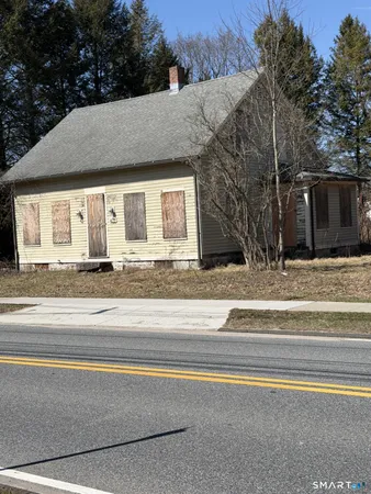 $225,000 | 422 North Brooksvale Road, Cheshire, CT 06410