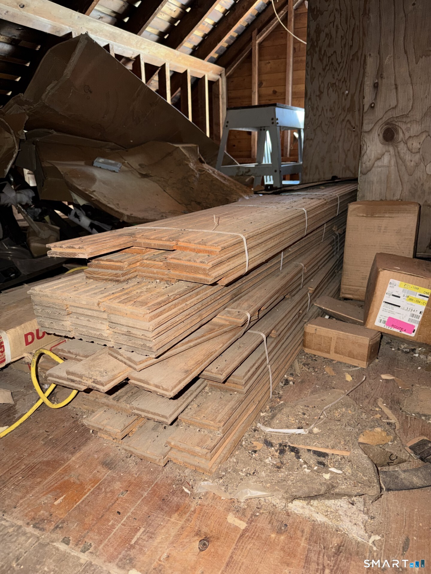 422 North Brooksvale Road Cheshire, CT 06410 - Photo 13 of 20