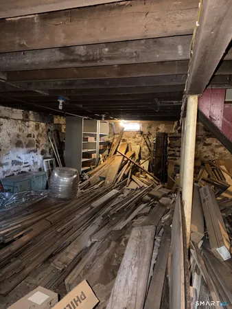 $225,000 | 422 North Brooksvale Road, Cheshire, CT 06410