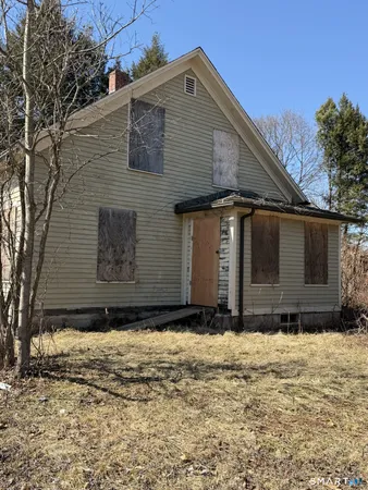 $225,000 | 422 North Brooksvale Road, Cheshire, CT 06410