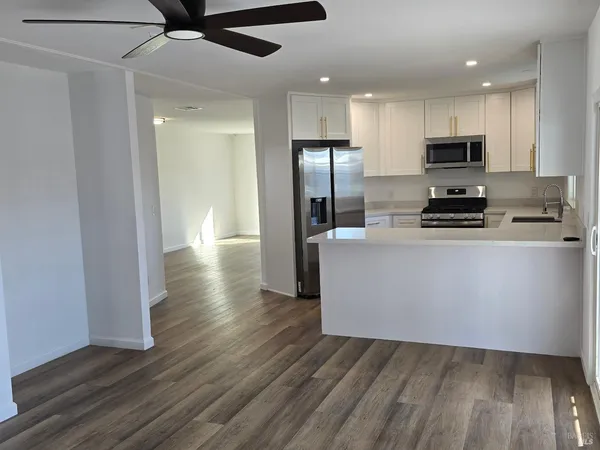 $210,000 | 468 Colonial Park Drive, Santa Rosa, CA 95403