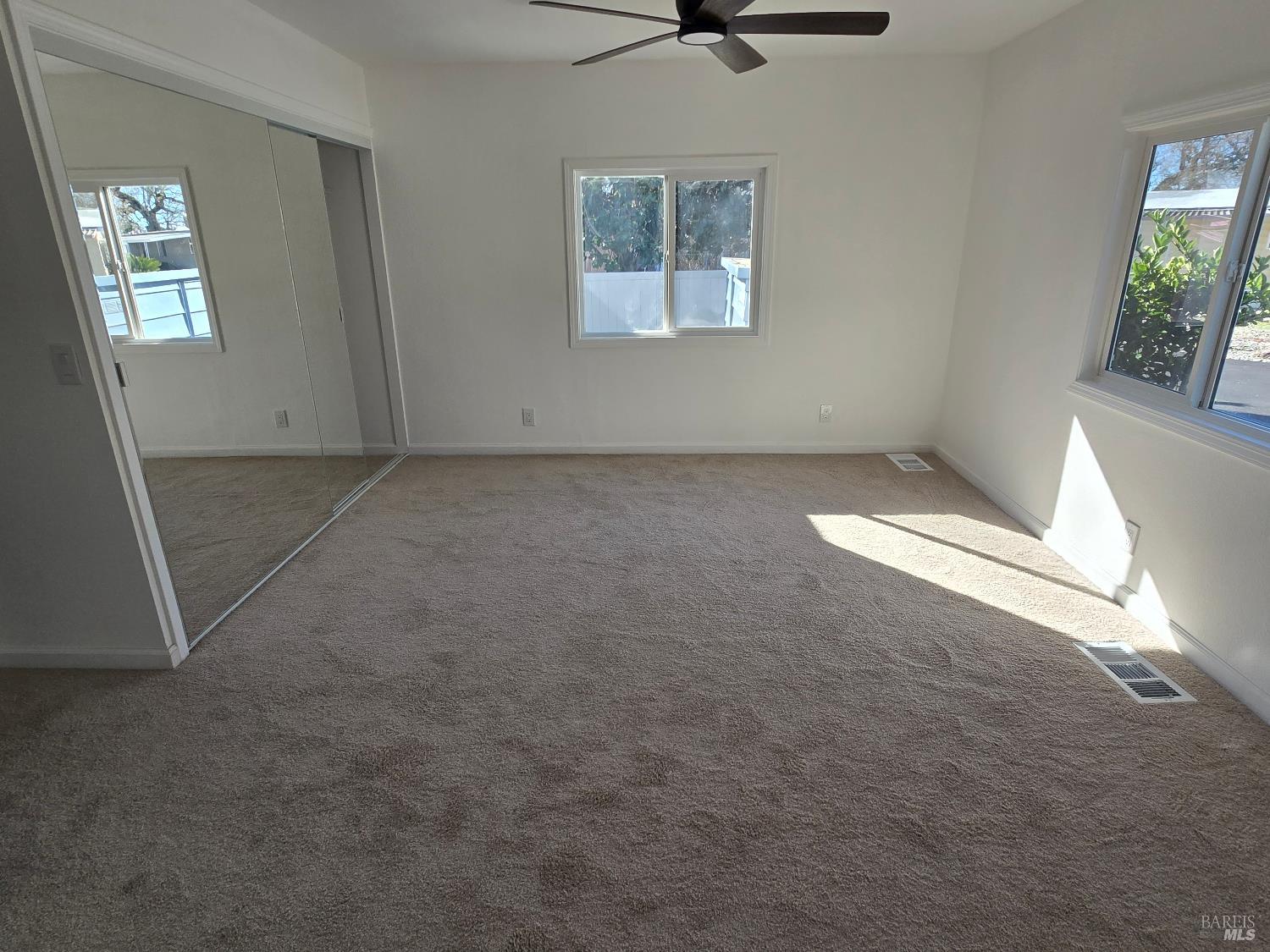 468 Colonial Park Drive Santa Rosa, CA 95403 - Photo 17 of 26 an empty room with windows