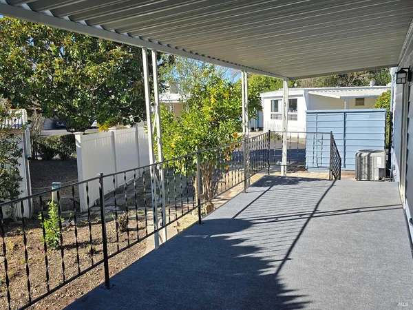 $210,000 | 468 Colonial Park Drive, Santa Rosa, CA 95403