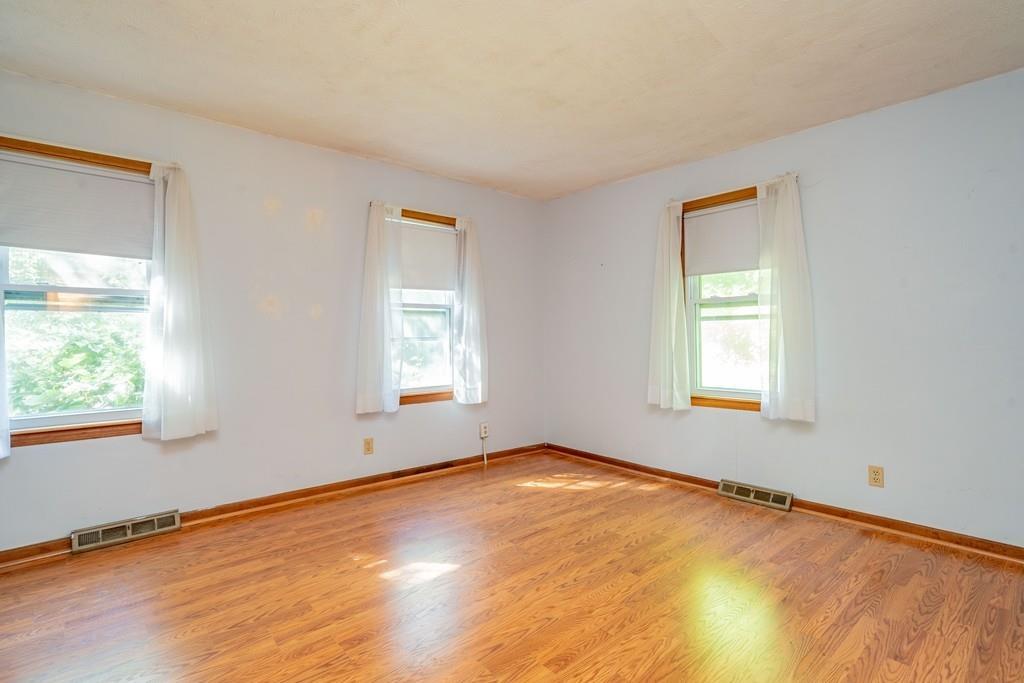 84 East Longmeadow Road Hampden, MA 01036 - Photo 12 of 40