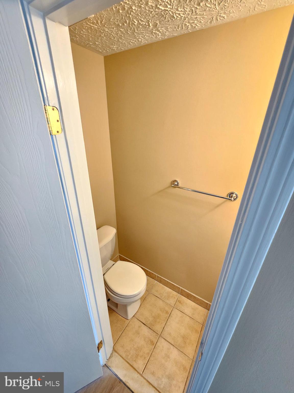 509 Beebe Court Frederick, MD 21703 - Photo 8 of 28 Powder Room
