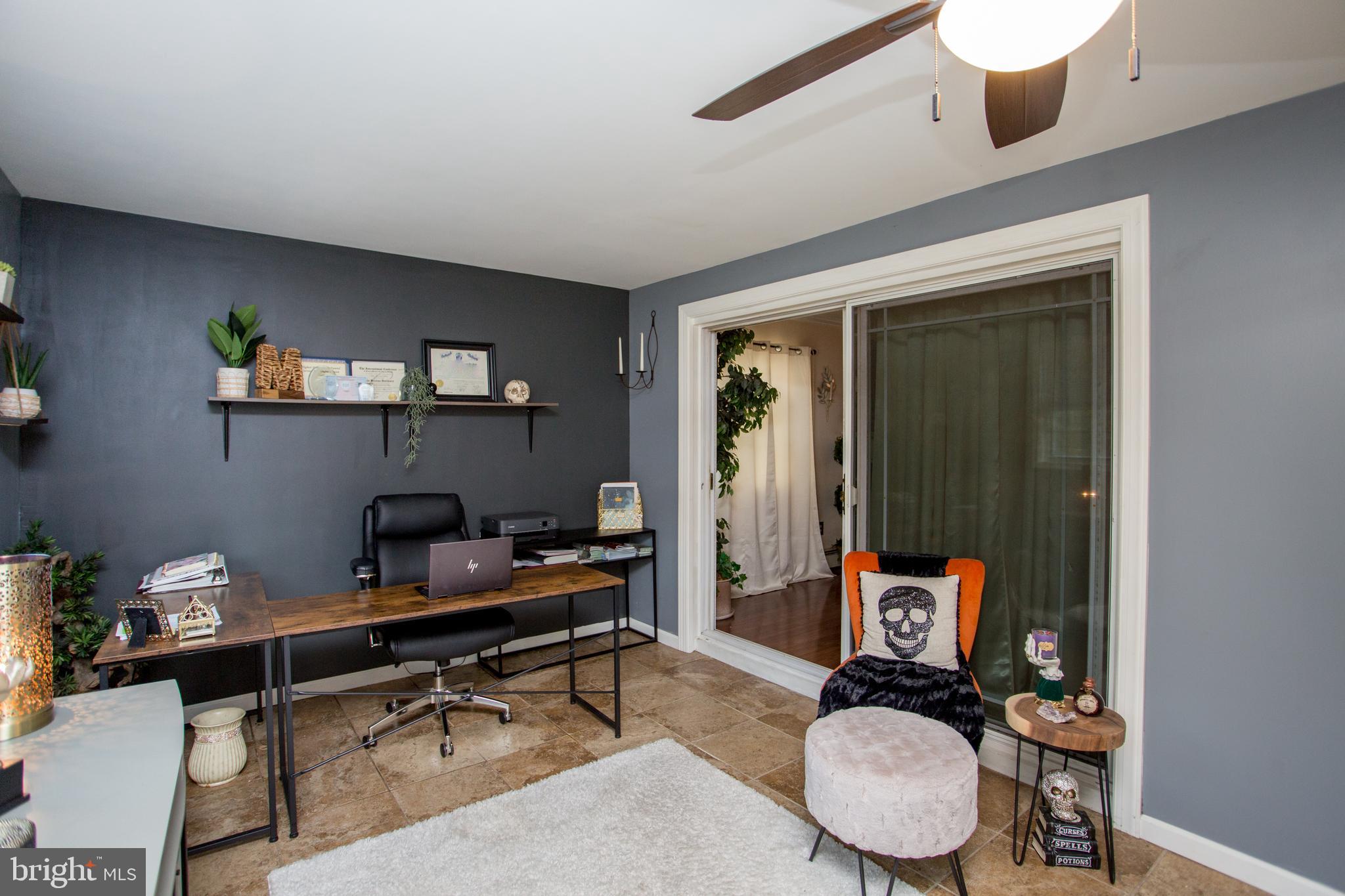 61 Tweed Road Levittown, PA 19056 - Photo 13 of 64
