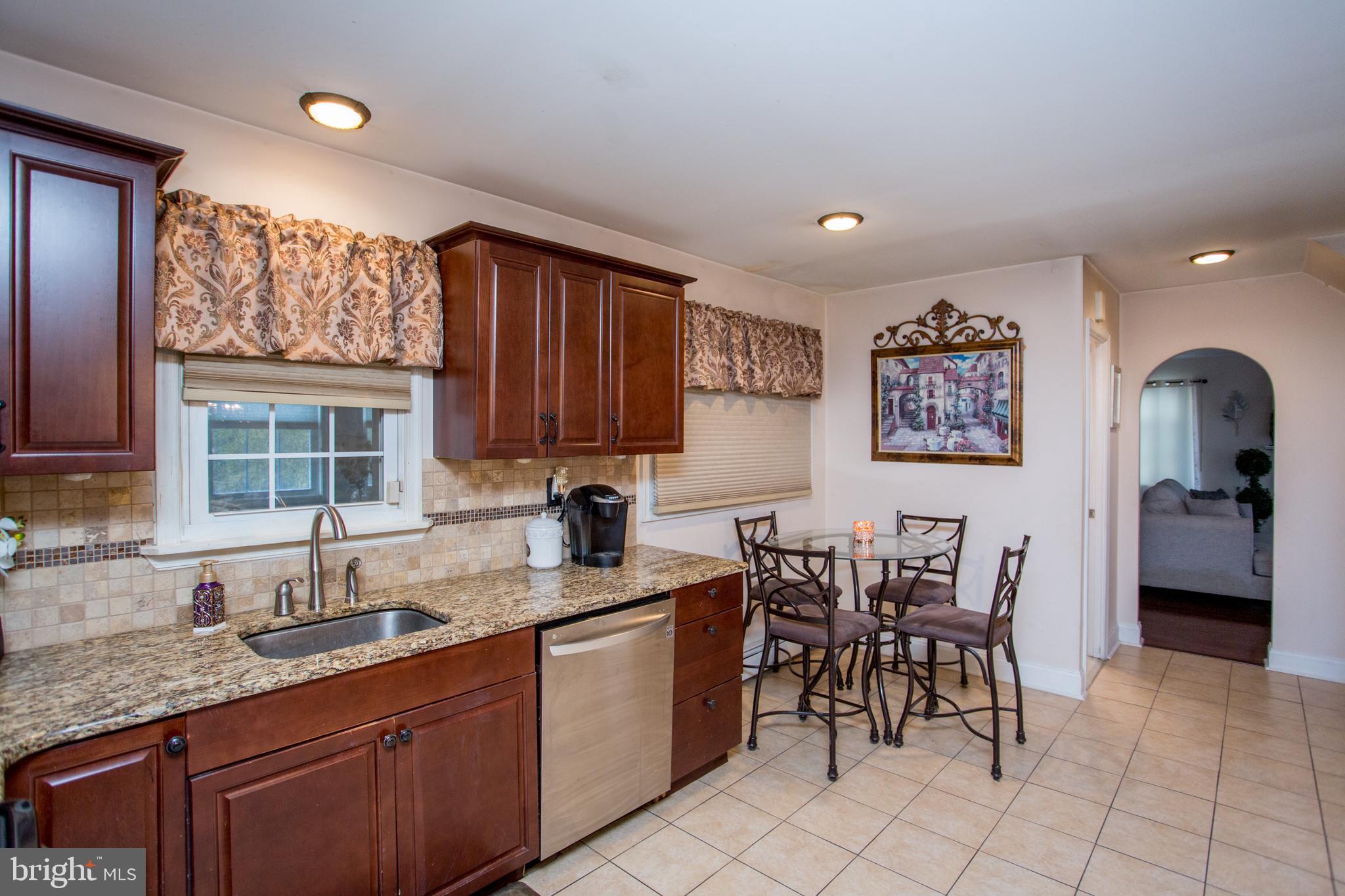61 Tweed Road Levittown, PA 19056 - Photo 31 of 64