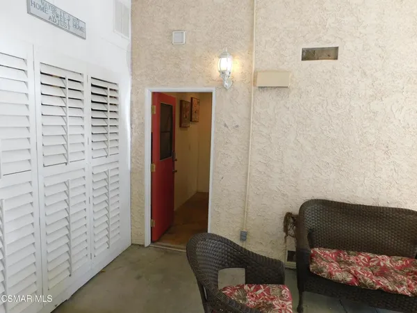 $2,300 | 27437 Freetown Lane, Agoura Hills, CA 91301