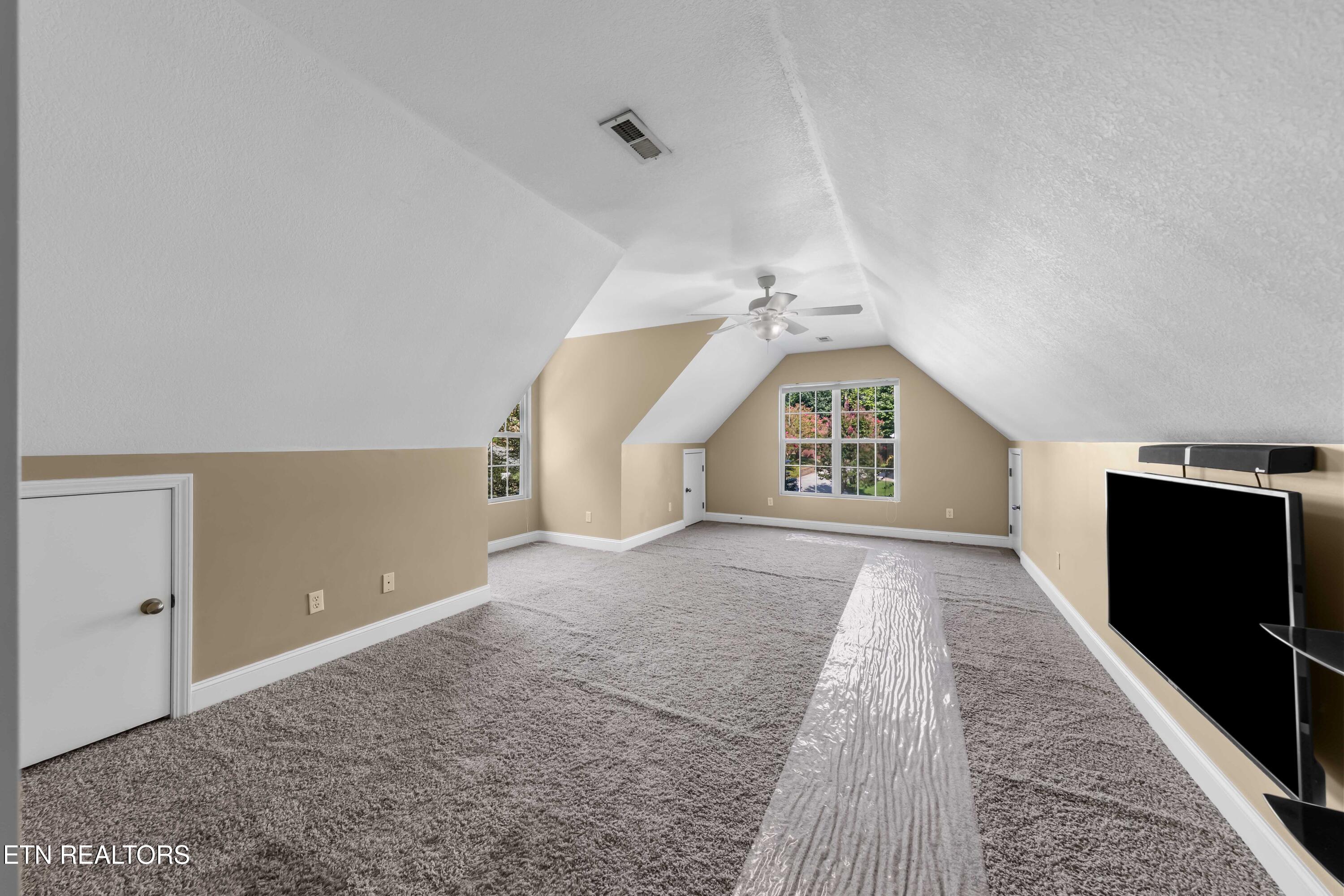 8127 Campbells Point Road Corryton, TN 37721 - Photo 31 of 60 030A9344