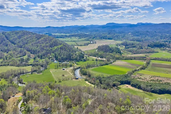 $950,000 | 1244 Windover Drive, Brevard, NC 28712