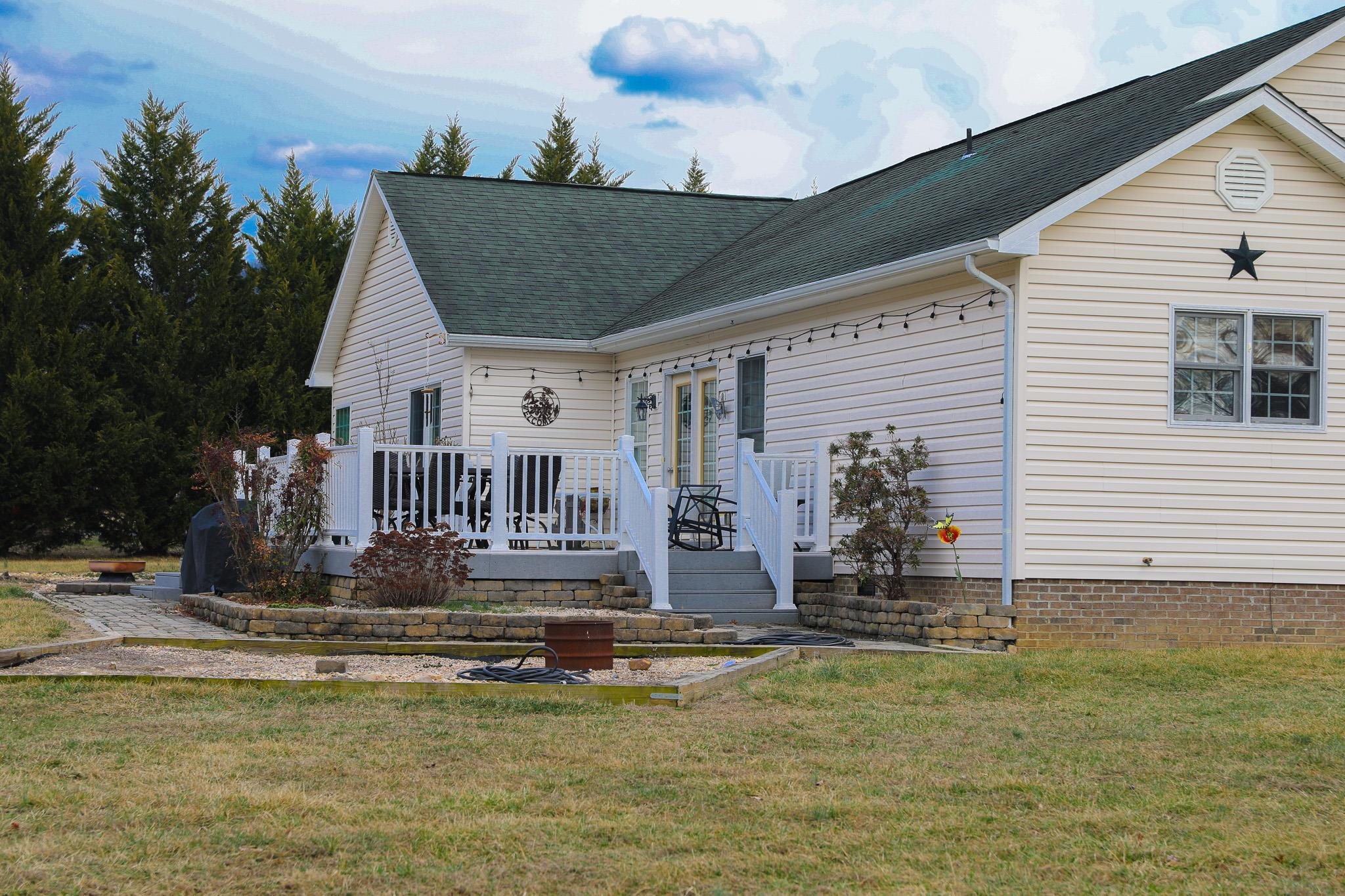 232 Mine Branch Road Crimora, VA 24431 - Photo 14 of 74