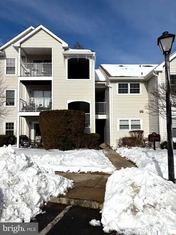 $2,300 | 416 Walden Circle, Robbinsville, NJ 08691