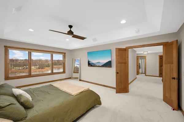 $894,900 | 10590 Watersedge Lane, Woodbury, MN 55129