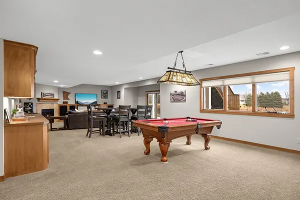 $894,900 | 10590 Watersedge Lane, Woodbury, MN 55129