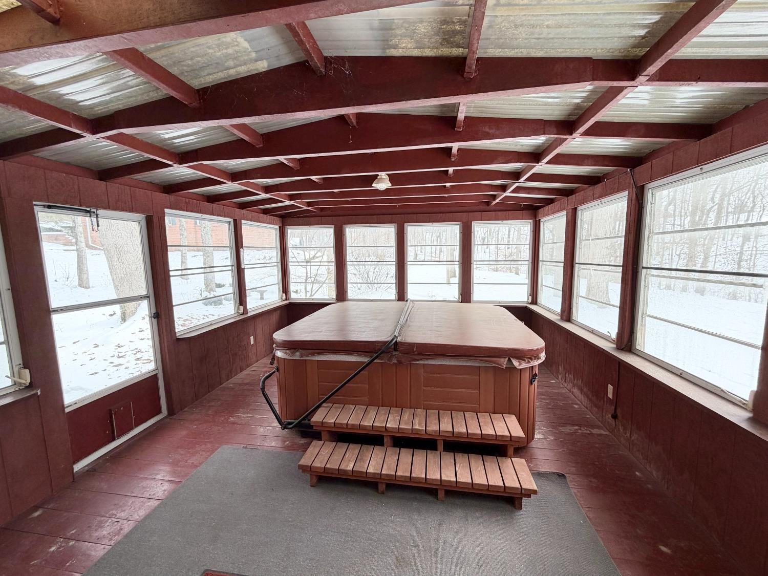 390 North Golf Manor Road Connersville, IN 47331 - Photo 25 of 55