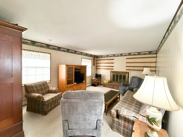 $335,000 | 390 North Golf Manor Road, Connersville, IN 47331