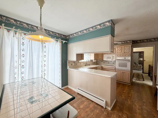 $335,000 | 390 North Golf Manor Road, Connersville, IN 47331