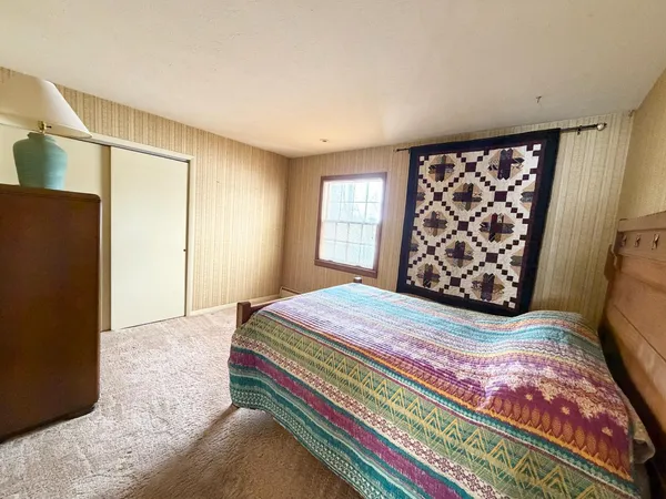 $335,000 | 390 North Golf Manor Road, Connersville, IN 47331