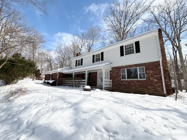 $335,000 | 390 North Golf Manor Road, Connersville, IN 47331