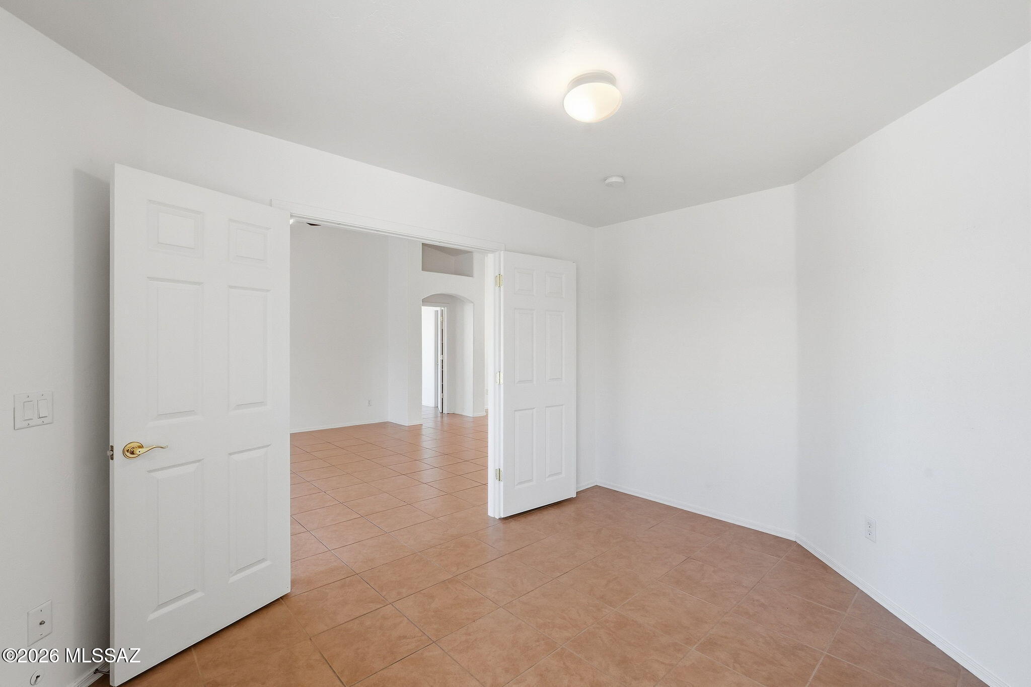 8435 East Bowline Road Tucson, AZ 85710 - Photo 14 of 42 010_ListerPros