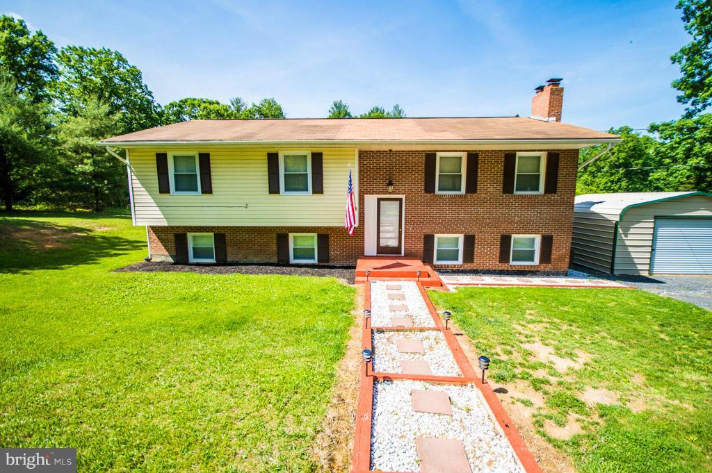 103 Ash Road Front Royal, VA 22630 - Photo 1 of 30 Exterior (Front)