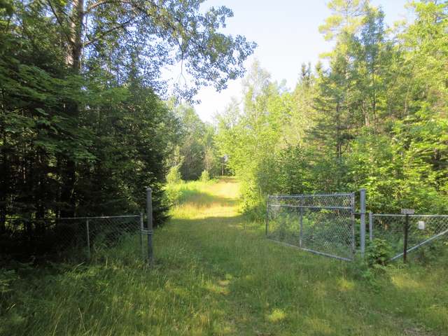 2021 Rambling Lane Rhinelander, WI 54501 - Photo 10 of 12 Gallery Image 10