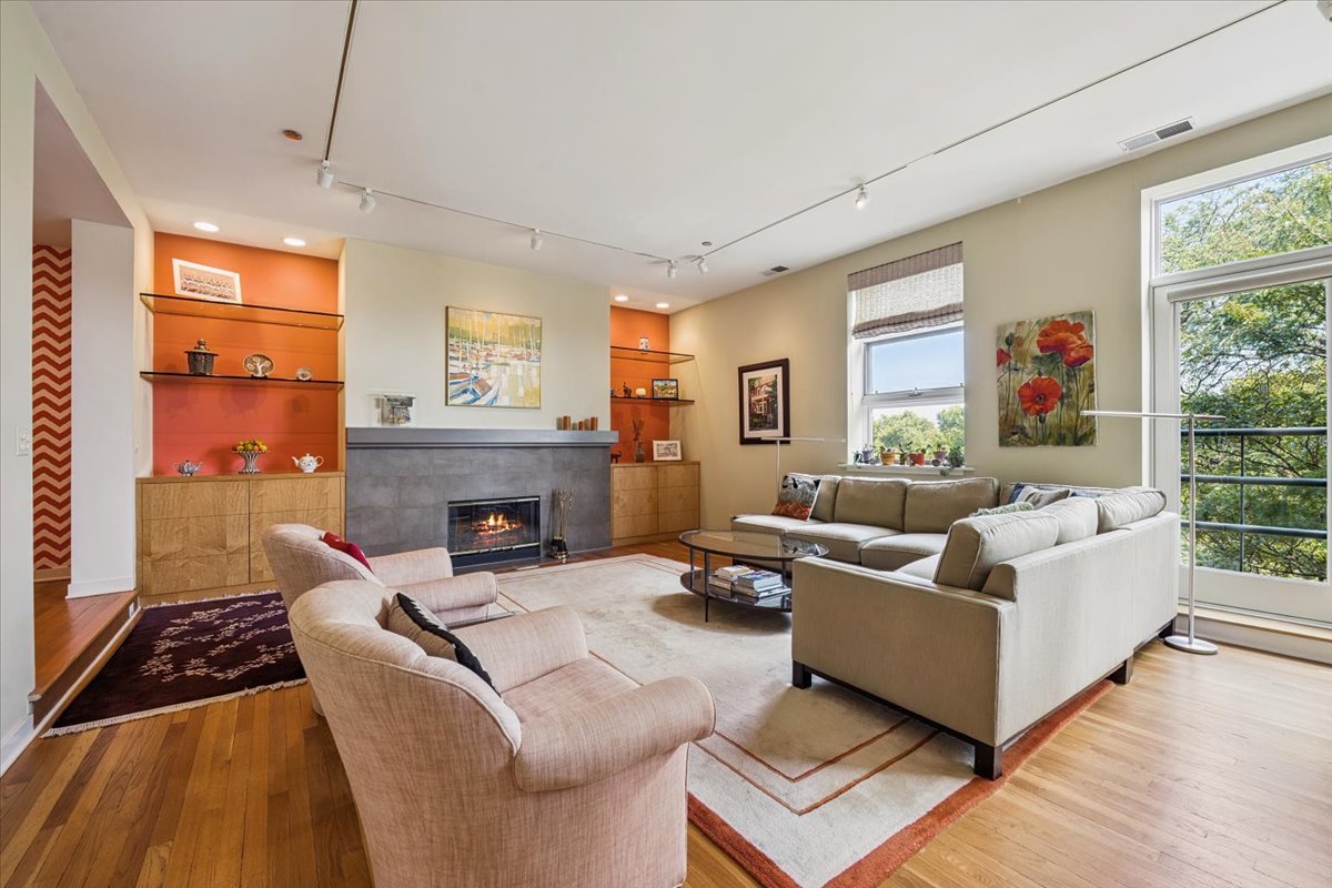 2100 North Racine Avenue, Unit 4B Chicago, IL 60614 - Photo 11 of 43 Gallery Image 11