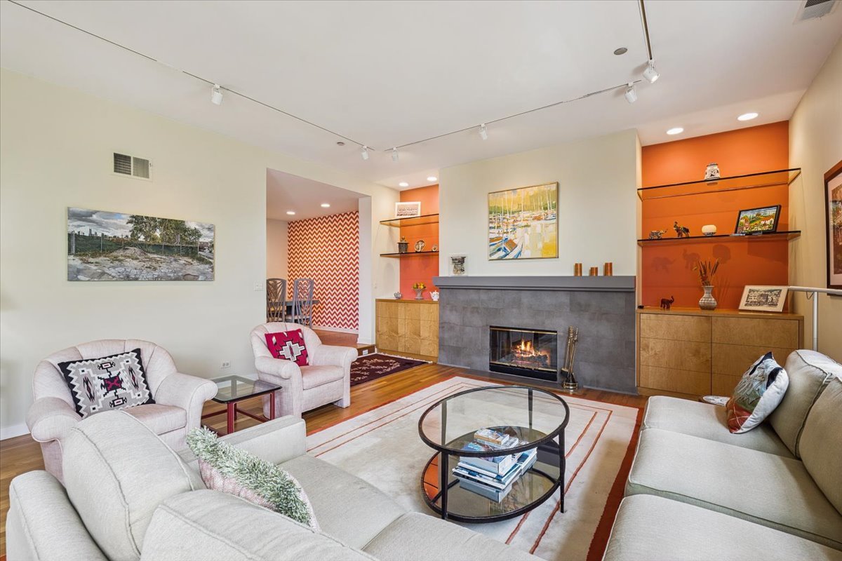 2100 North Racine Avenue, Unit 4B Chicago, IL 60614 - Photo 14 of 43 Gallery Image 14