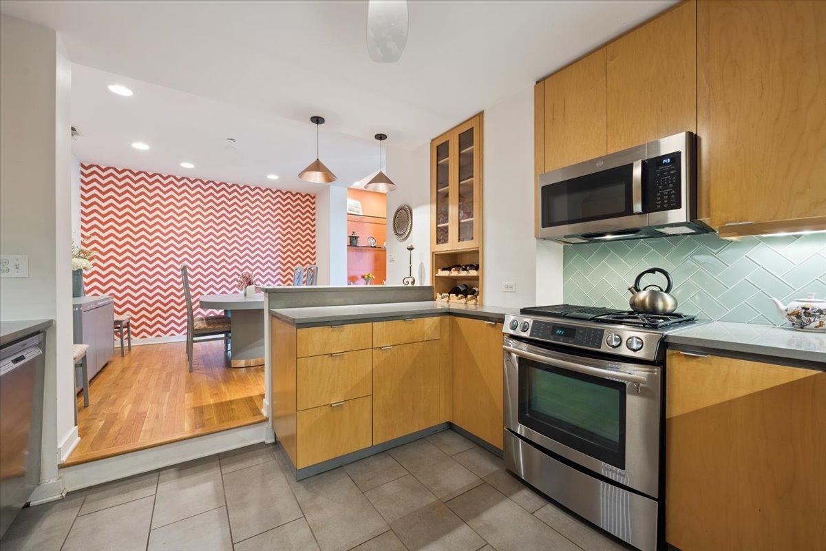 2100 North Racine Avenue, Unit 4B Chicago, IL 60614 - Photo 21 of 43 Gallery Image 21