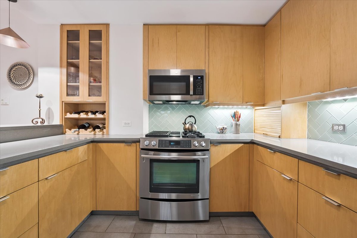 2100 North Racine Avenue, Unit 4B Chicago, IL 60614 - Photo 24 of 43 Gallery Image 24