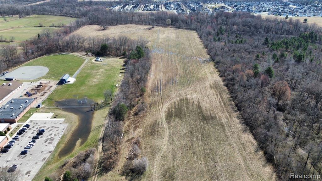 59740 Haven Ridge Road New Haven, MI 48048 - Photo 2 of 6