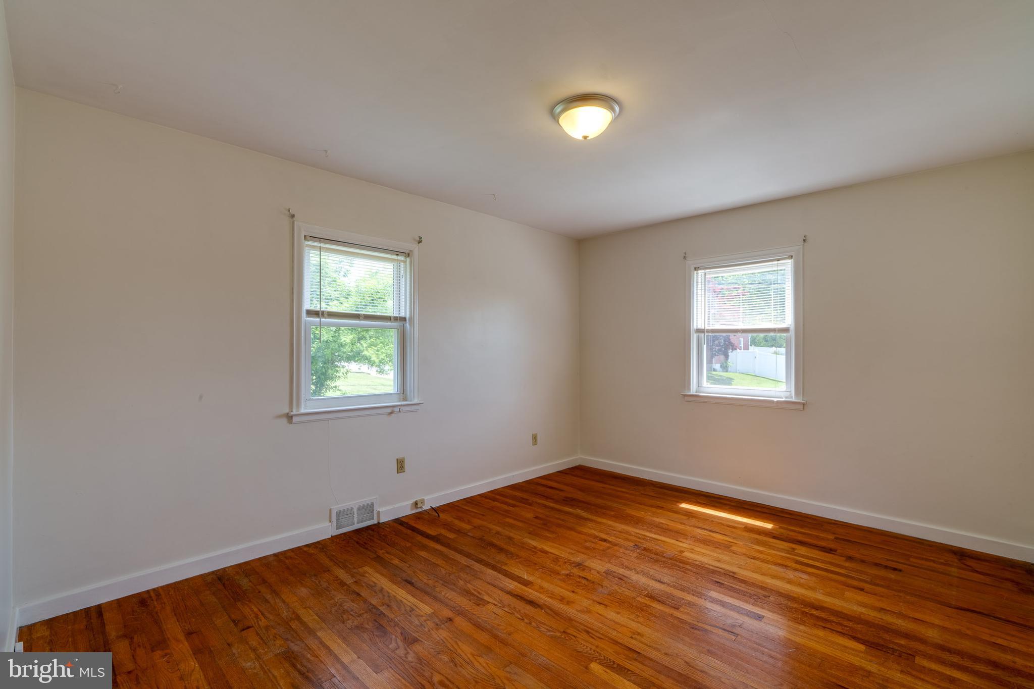 941 High Boulevard Reading, PA 19607 - Photo 19 of 31