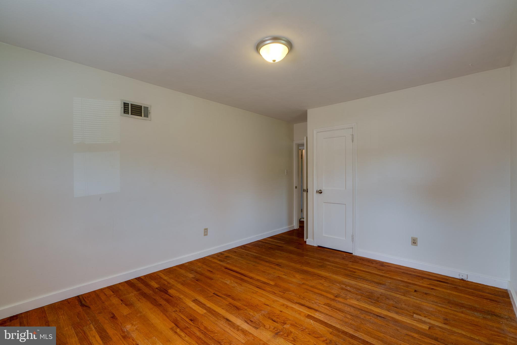 941 High Boulevard Reading, PA 19607 - Photo 20 of 31
