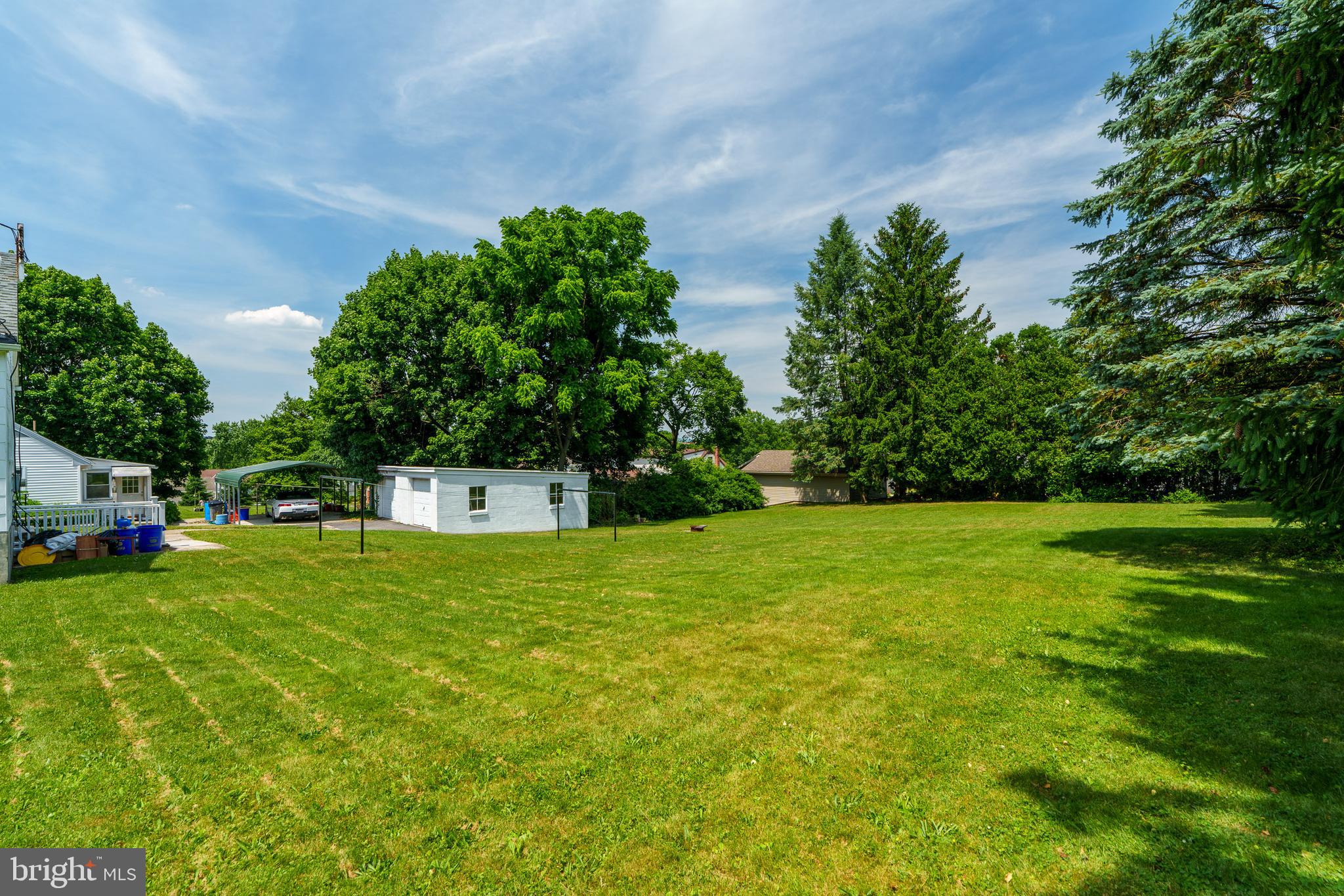 941 High Boulevard Reading, PA 19607 - Photo 6 of 31