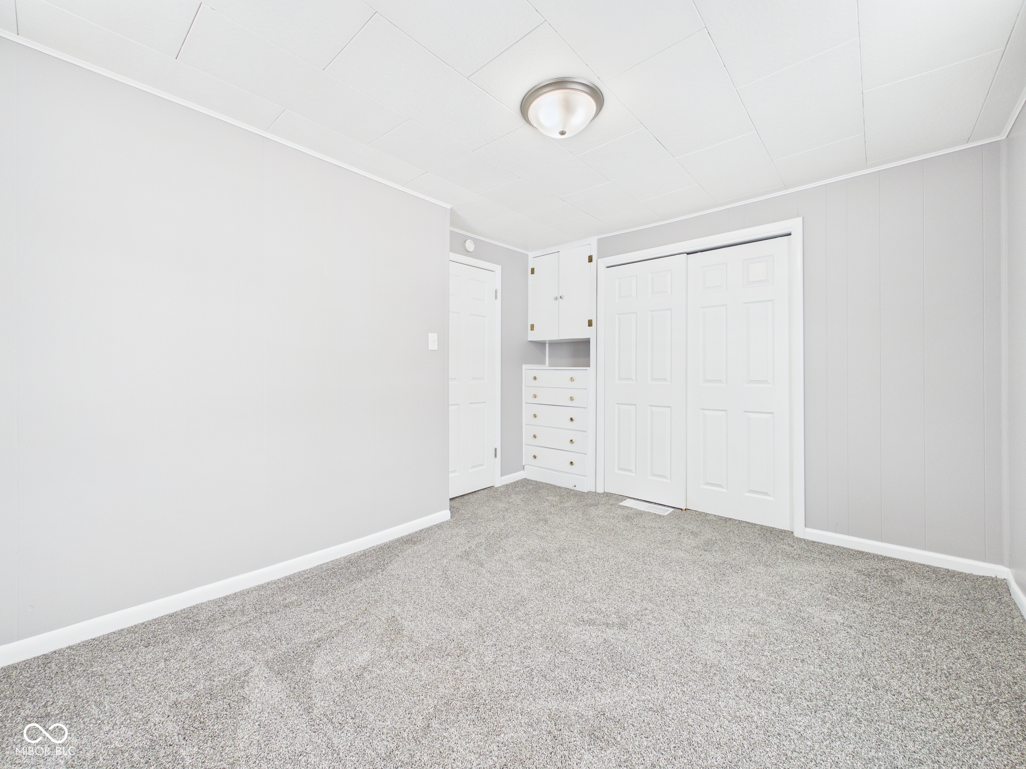 124 West Cross Street Anderson, IN 46012 - Photo 24 of 30