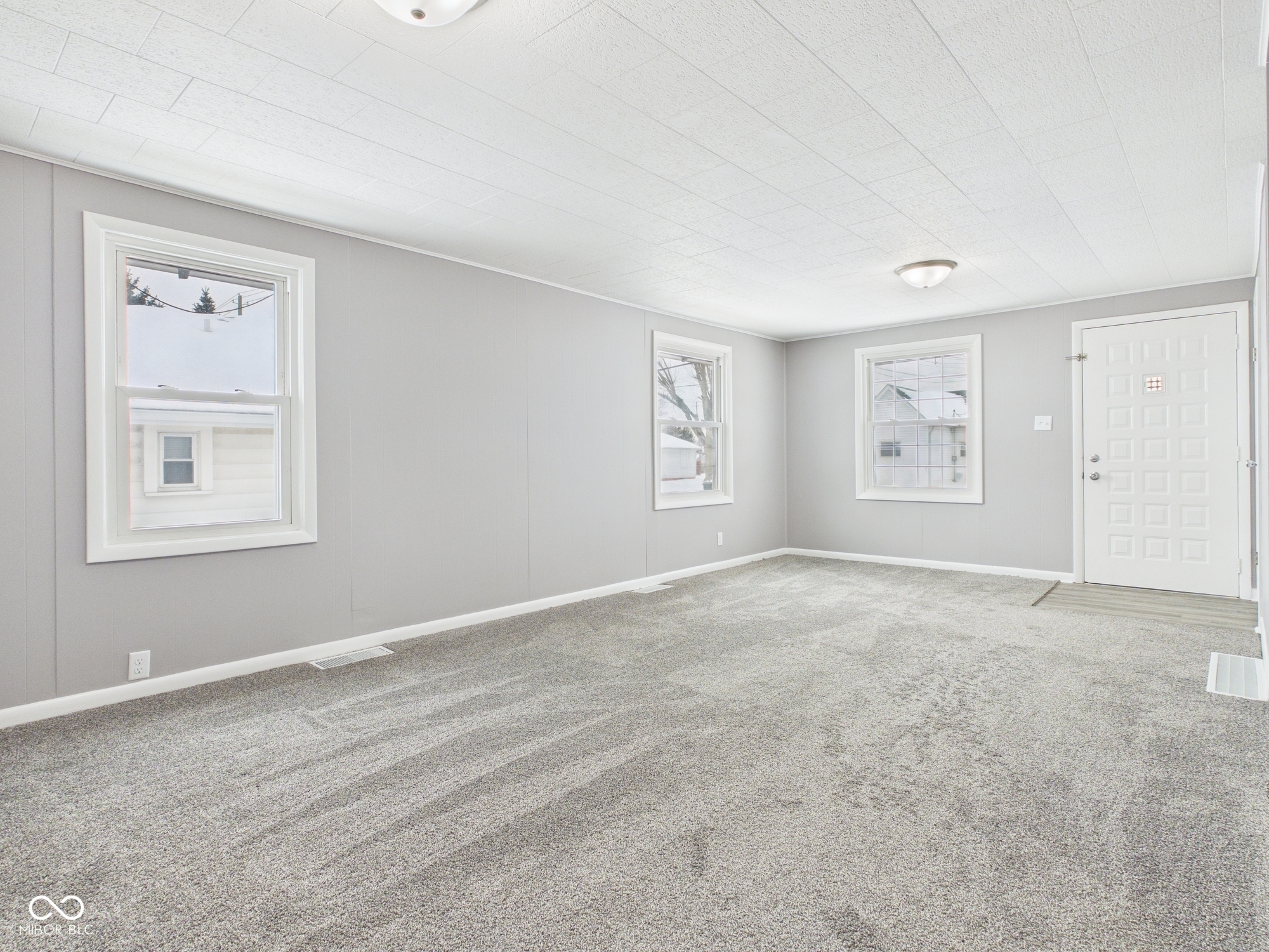 124 West Cross Street Anderson, IN 46012 - Photo 4 of 30