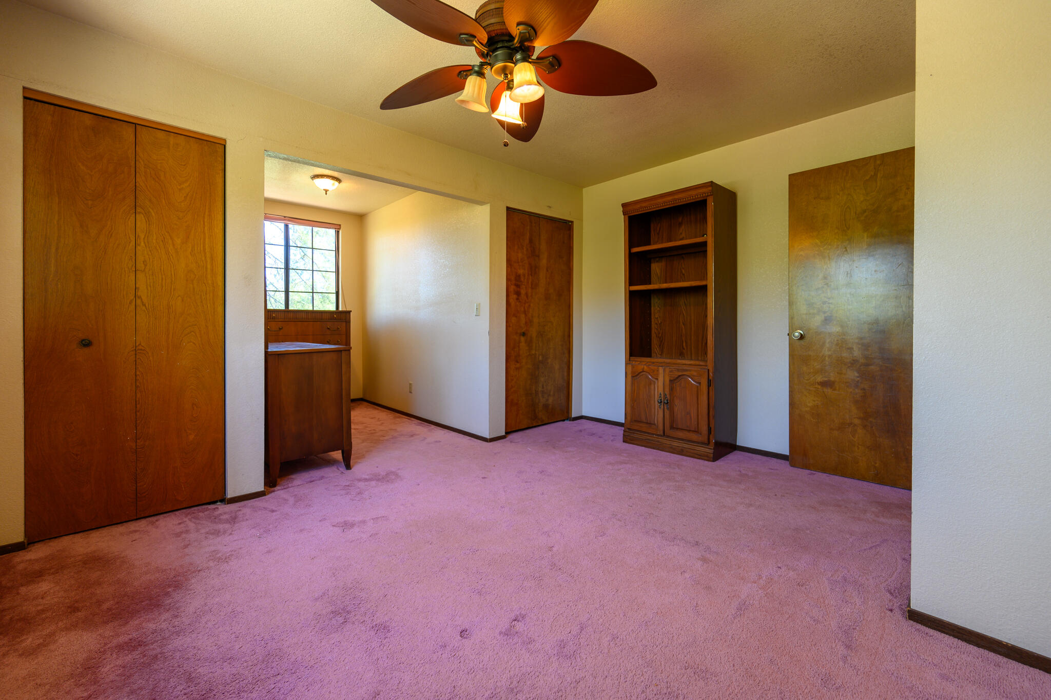 12866 Flint Creek Road Redding, CA 96003 - Photo 25 of 57 Bedroom 4
