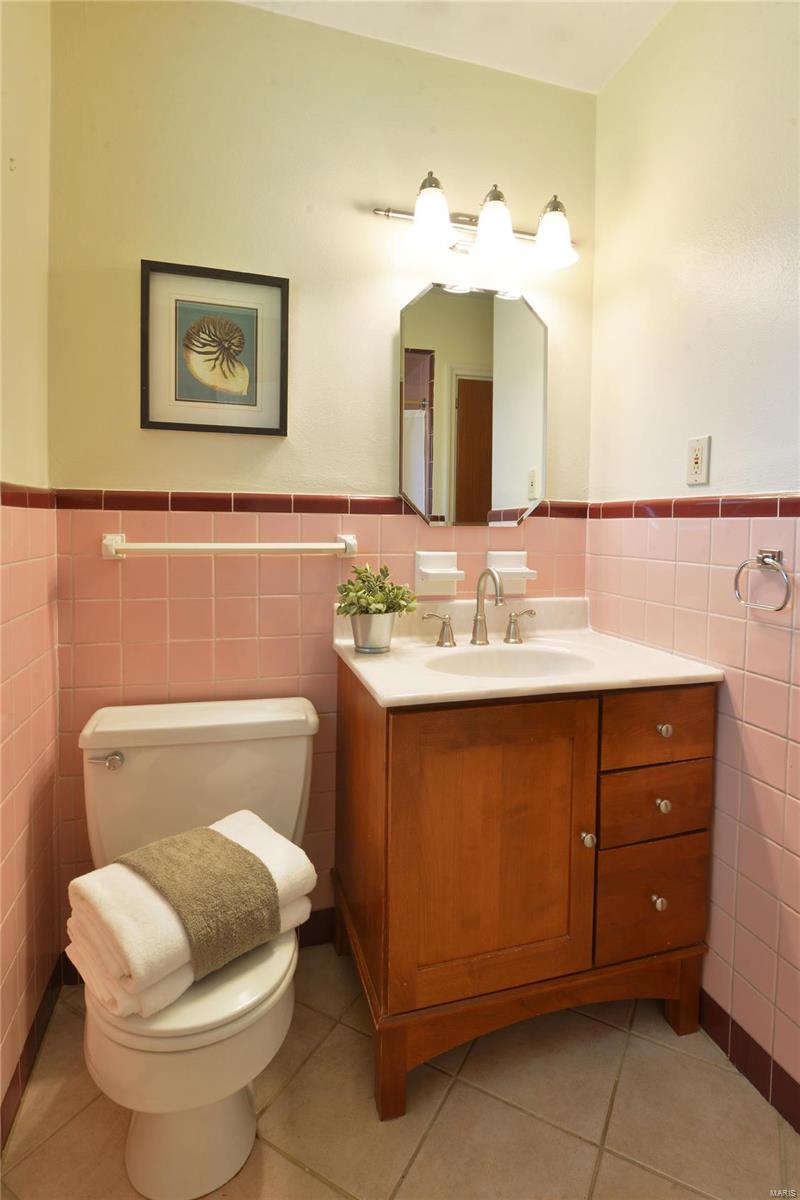 6040 Highfield Road St. Louis, MO 63109 - Photo 17 of 57 Gallery Image 17