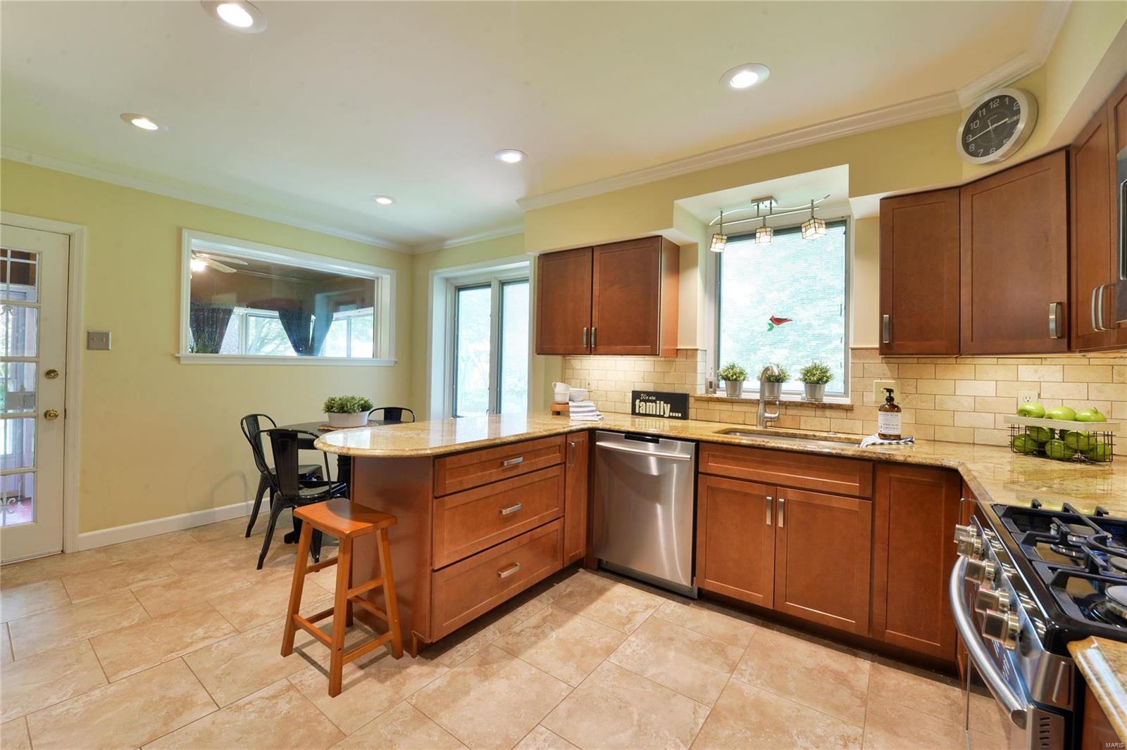 6040 Highfield Road St. Louis, MO 63109 - Photo 19 of 57 Gallery Image 19