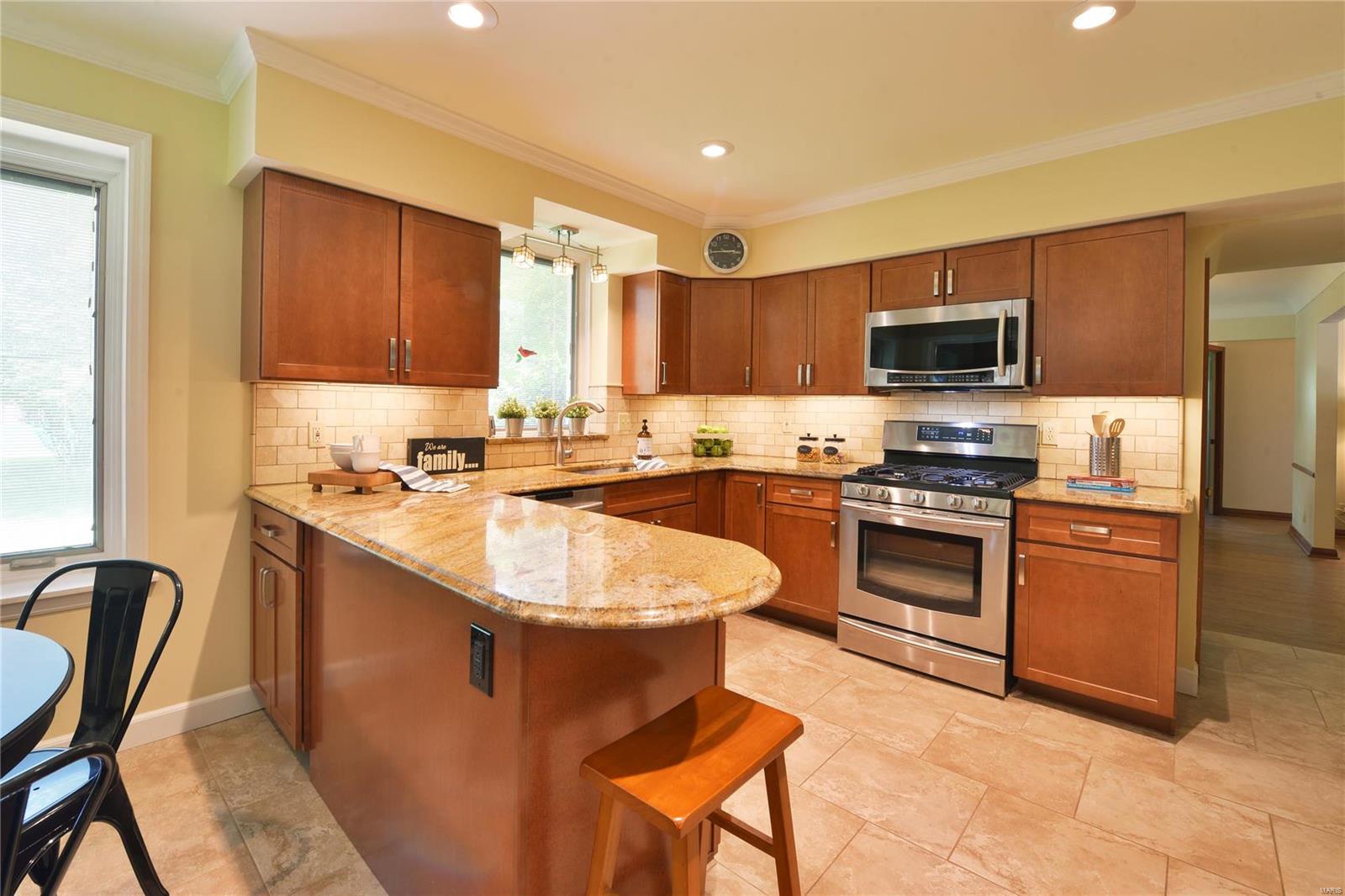 6040 Highfield Road St. Louis, MO 63109 - Photo 21 of 57 Gallery Image 21