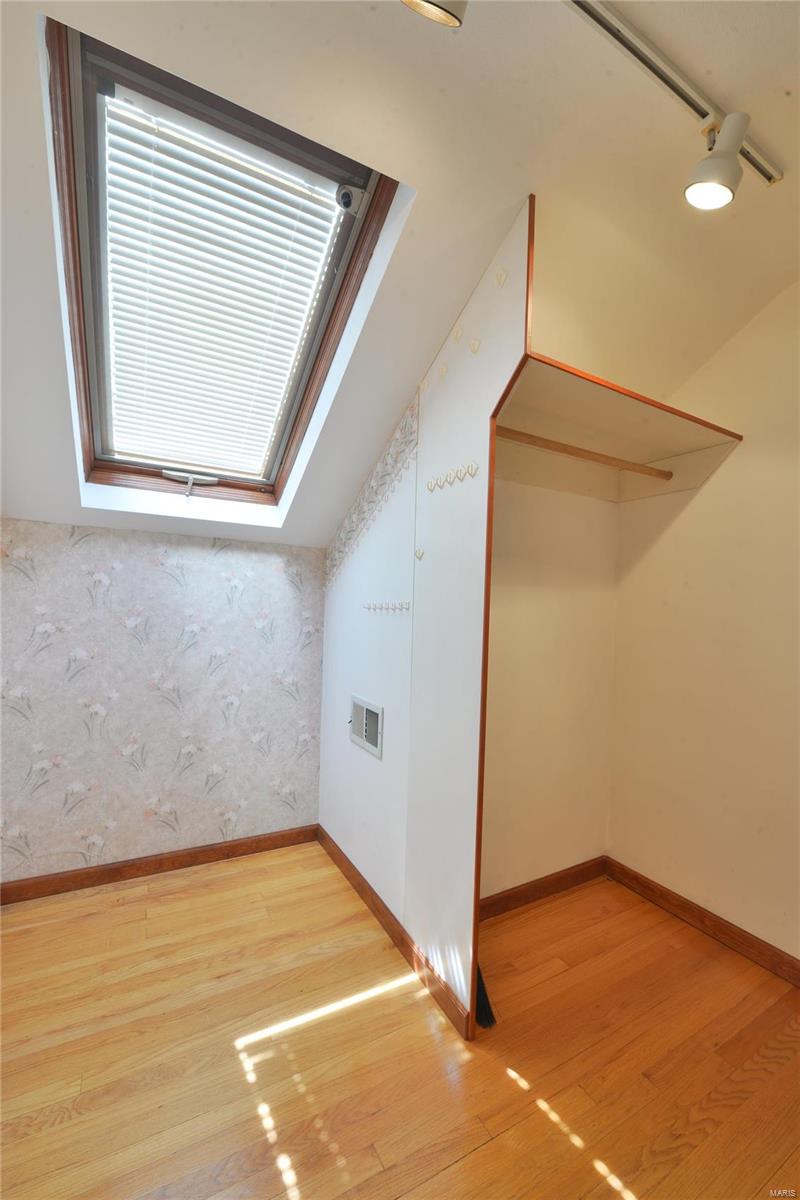 6040 Highfield Road St. Louis, MO 63109 - Photo 36 of 57 Gallery Image 36