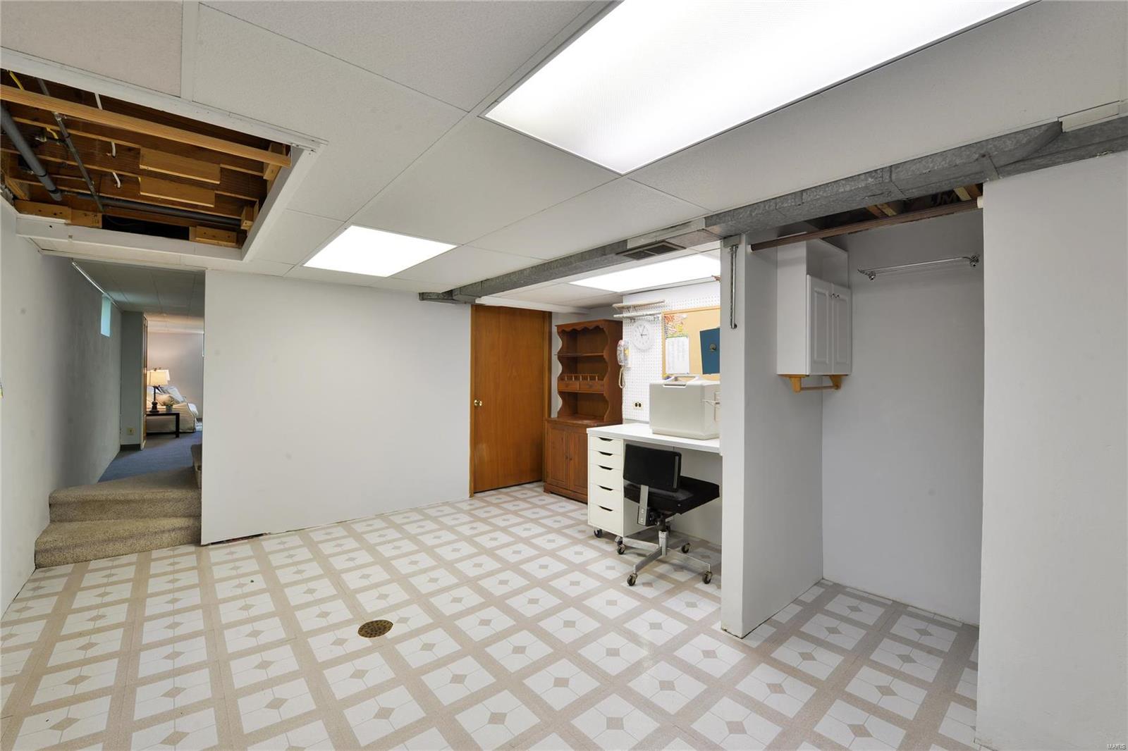 6040 Highfield Road St. Louis, MO 63109 - Photo 43 of 57 Gallery Image 43